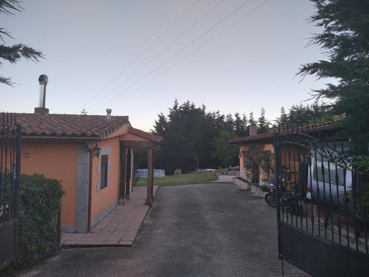 Casa Las Ninas Quintanahedo Ngoại thất bức ảnh